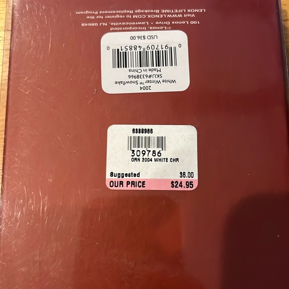 Lenox Snow Fantasies Snowflake ornament 2004 - Picture 2 of 2